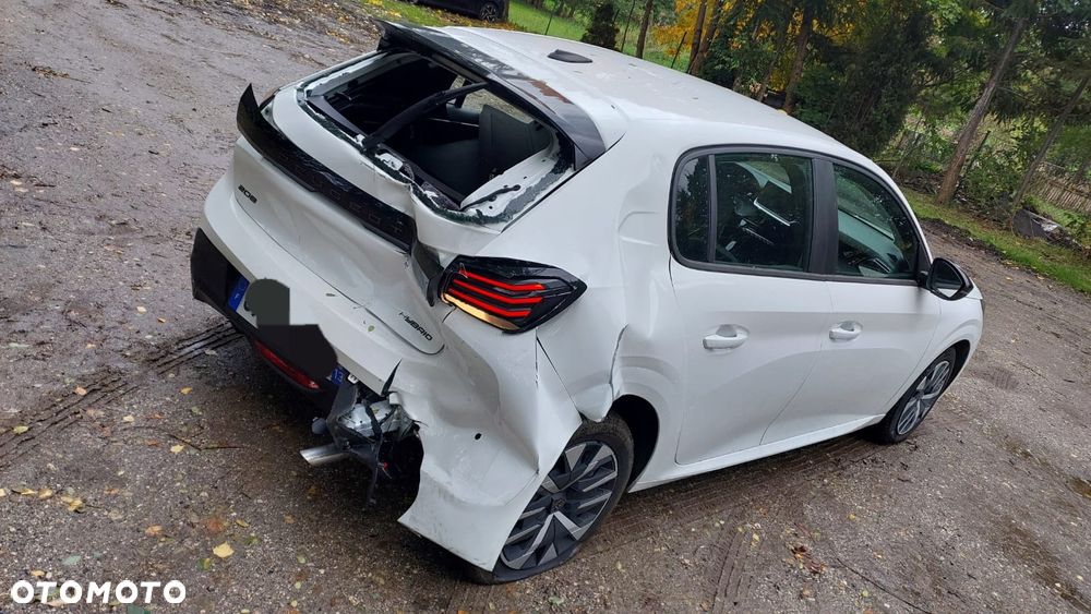 Peugeot 208 1.2 mHEV Active - 9