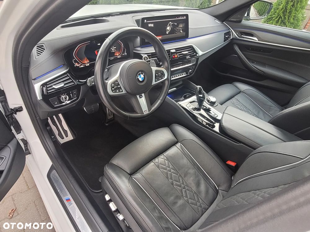 BMW Seria 5 540i xDrive M Sport sport - 18
