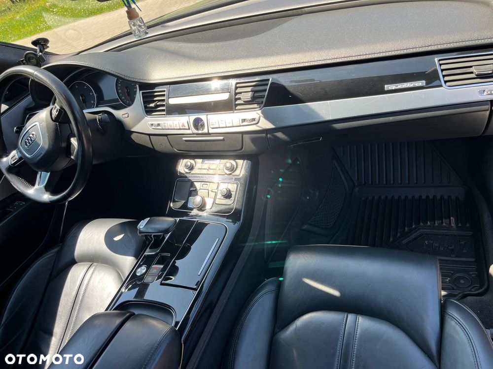 Audi A8 4.2 TDI L Quattro - 13