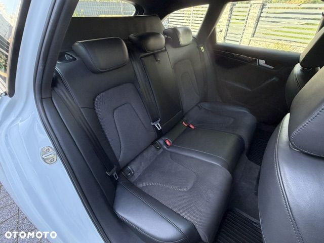 Audi A4 Avant 2.0 TDI DPF S line Sportpaket (plus) - 23