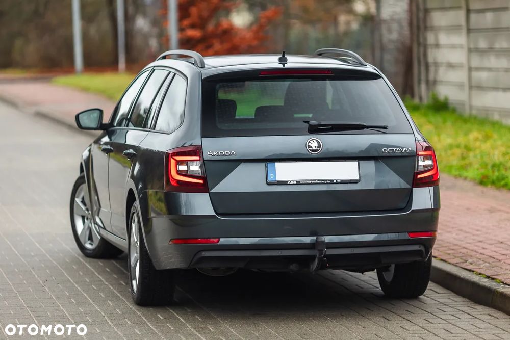 Skoda Octavia 2.0 TDI DSG Drive - 17