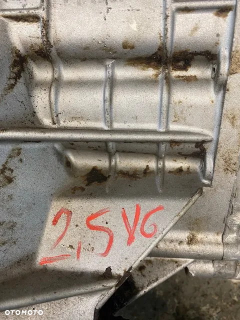 Grand Vitara I 2,5V6 reduktor skrzyni biegów - 3