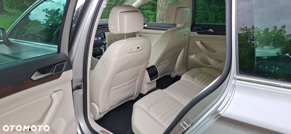 Volkswagen Passat 2.0 TDI BMT Highline DSG - 26