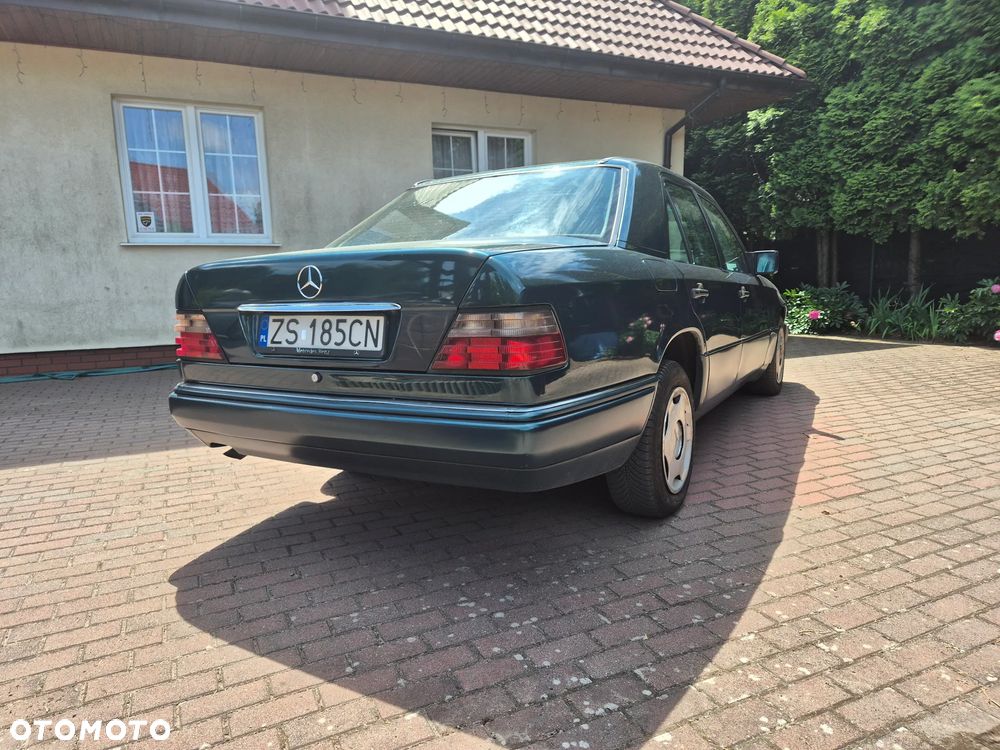 Mercedes-Benz Klasa E - 4
