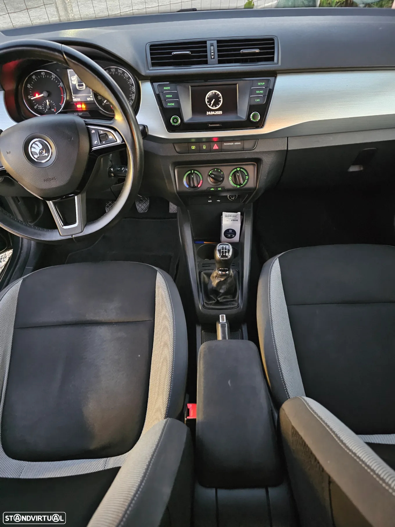 Skoda Fabia Break 1.0 Active Plus - 16