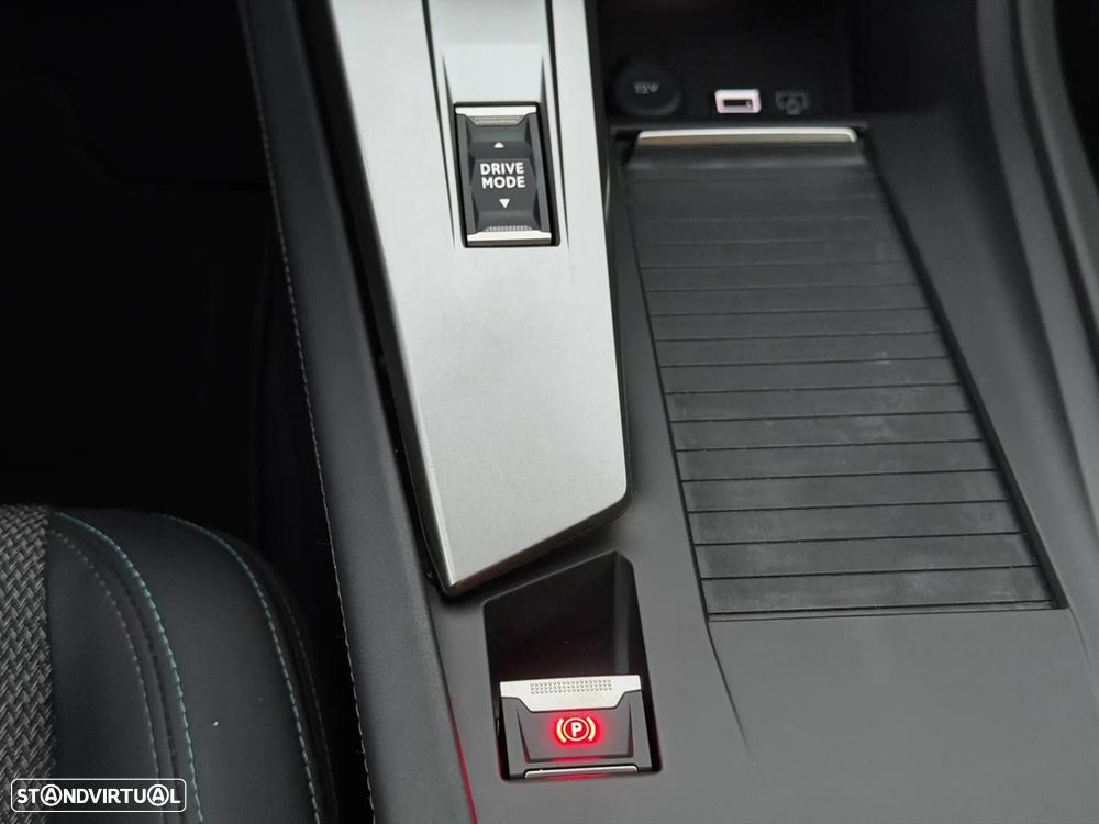 Peugeot 308 1.5 BlueHDi Allure EAT8 - 58