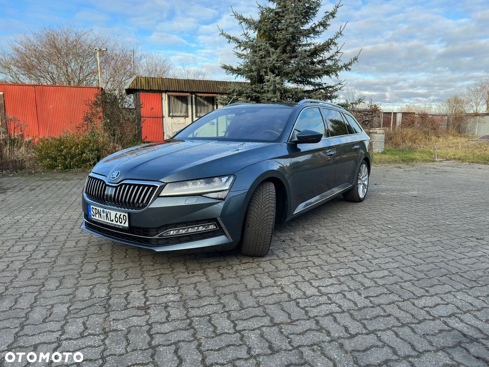 Skoda Superb 2.0 TDI SCR L&K DSG - 2