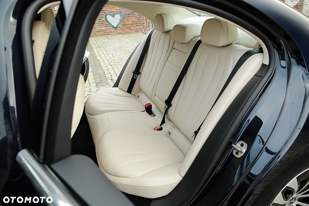 Mercedes-Benz Klasa E 200 mHEV Avantgarde 9G-Tronic - 11