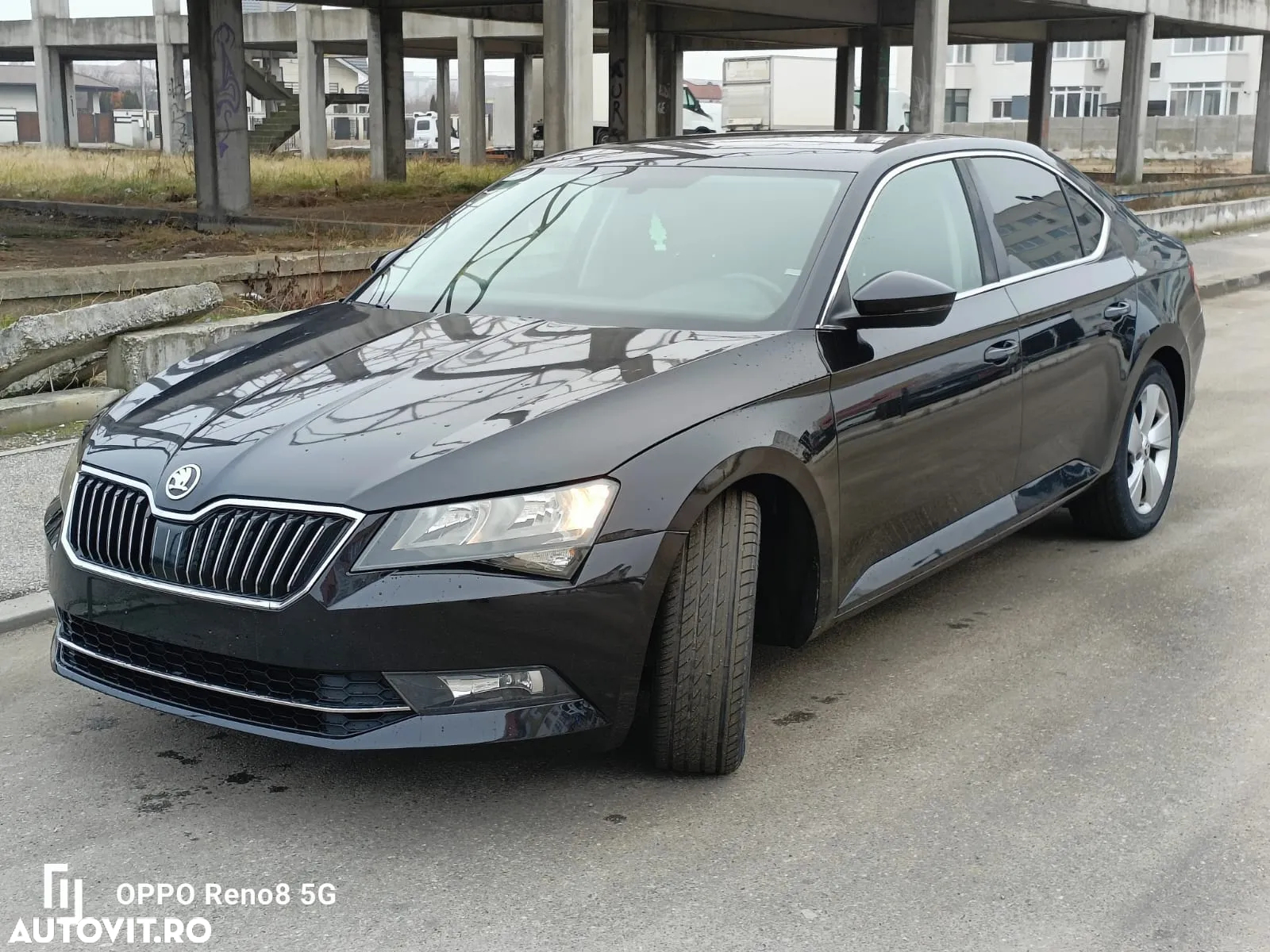 Skoda Superb 2.0 TDI Ambition - 12