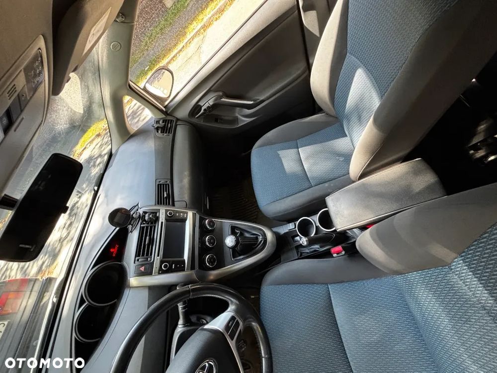 Toyota Verso 1.6 D-4D Active - 8