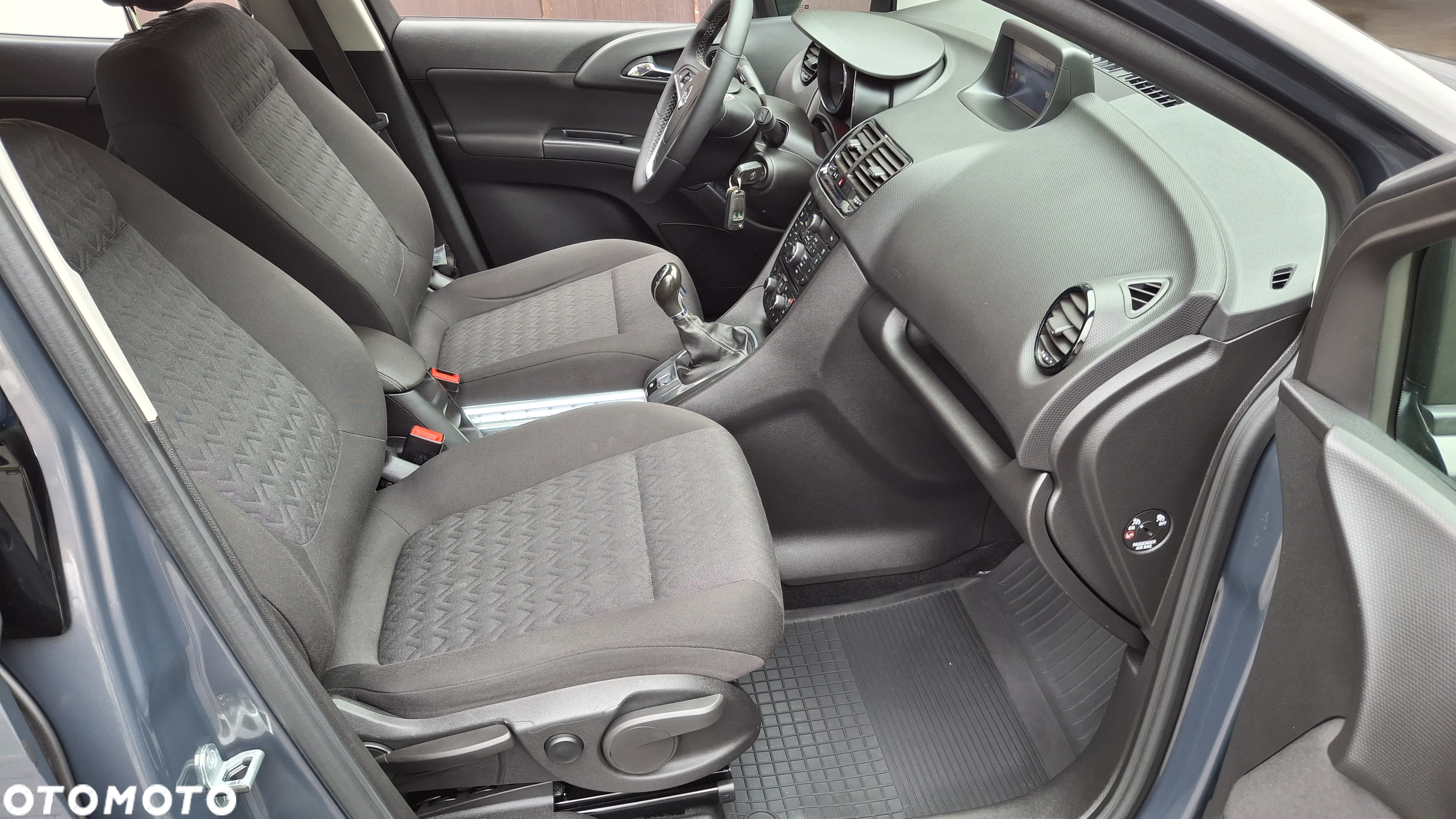Opel Meriva - 10
