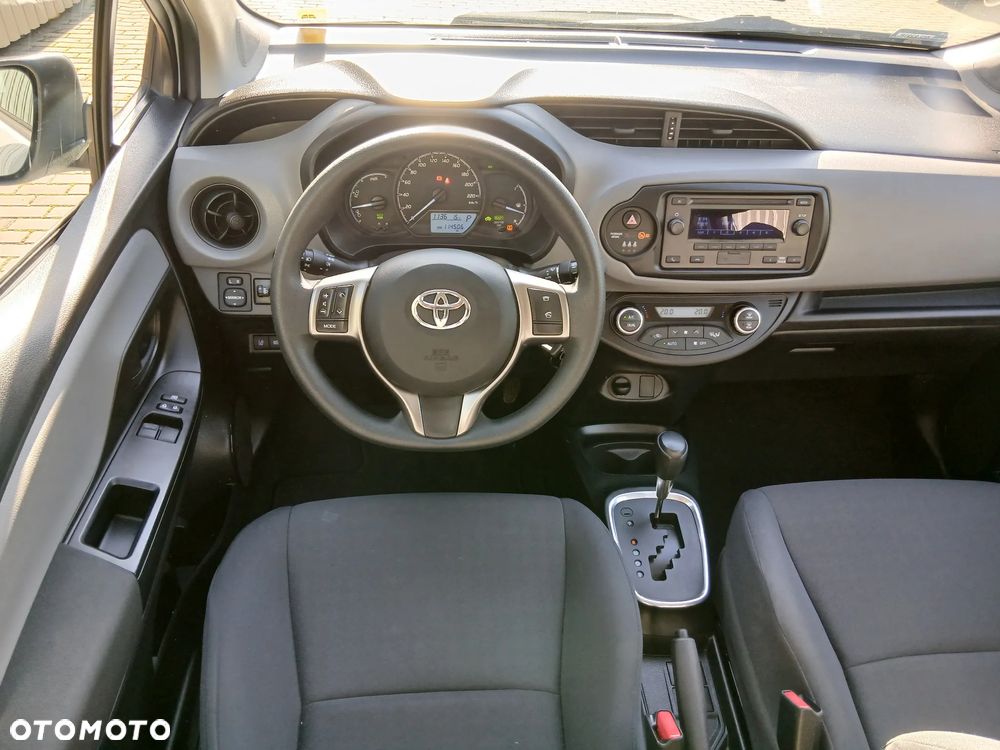 Toyota Yaris - 9