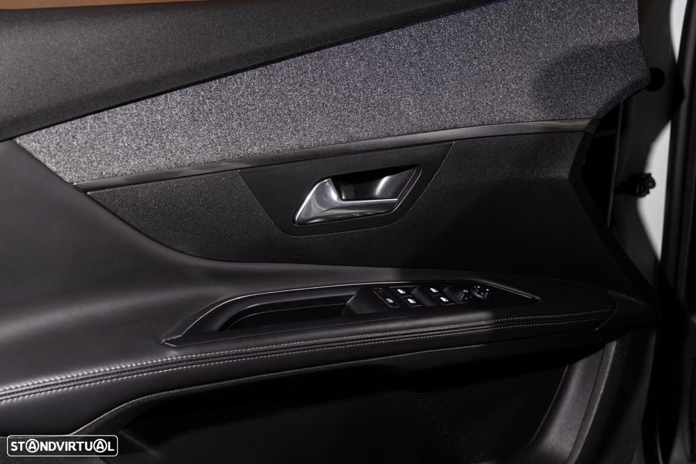 Peugeot 5008 1.5 BlueHDi Allure Pack - 27