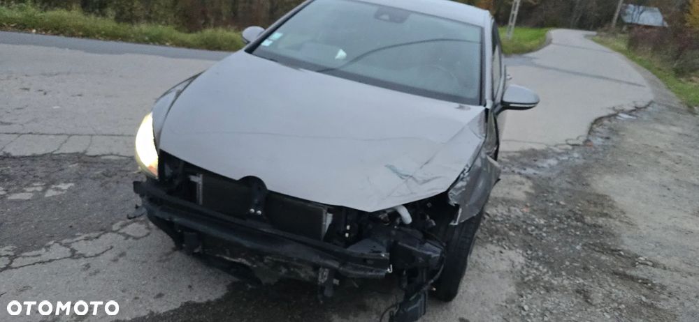 Volkswagen Golf GTI (BlueMotion Technology) DSG - 21