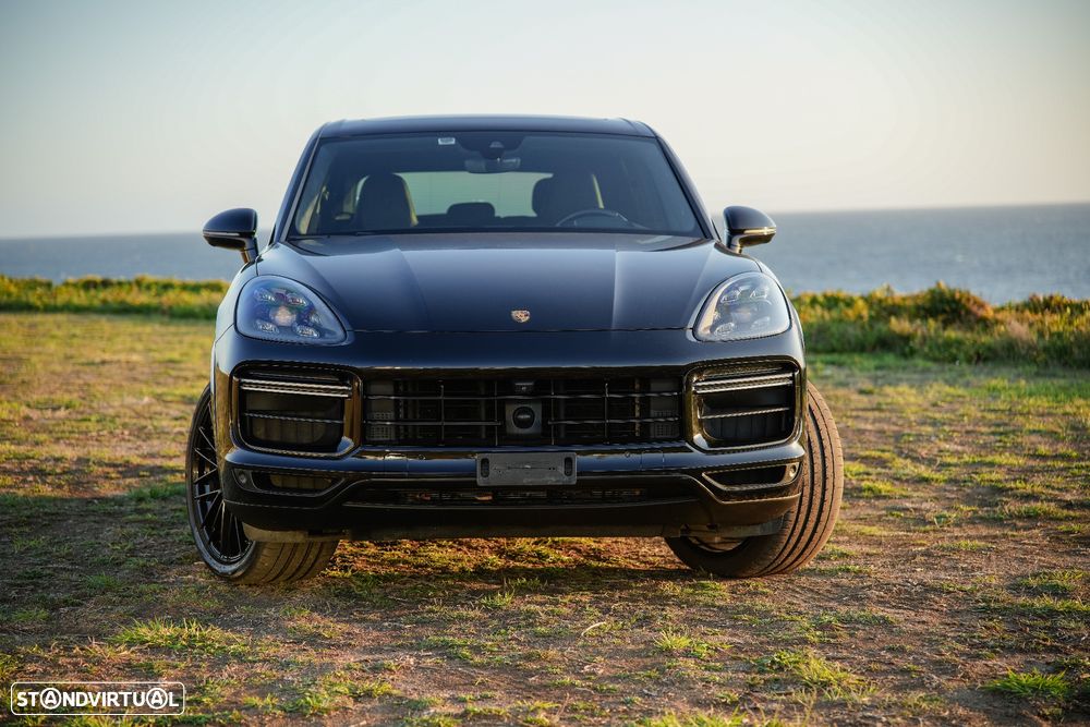 Porsche Cayenne Turbo - 13