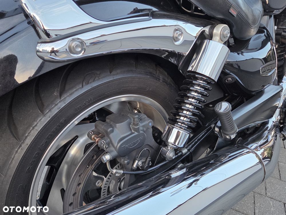 Triumph Rocket - 39