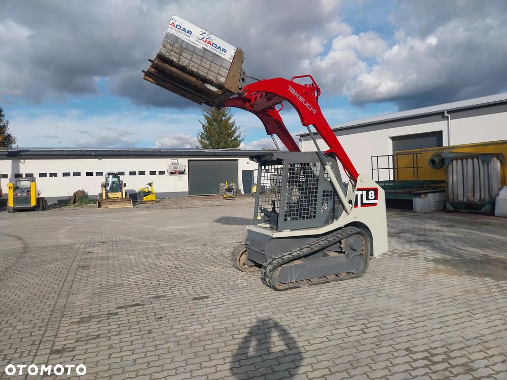 Takeuchi TL8 - 6