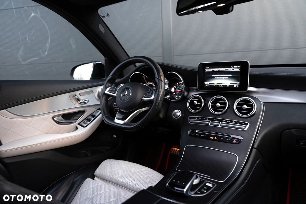Mercedes-Benz GLC - 23