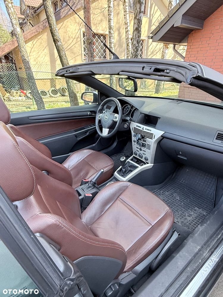 Opel Astra 1.9 CDTI DPF Cosmo - 5