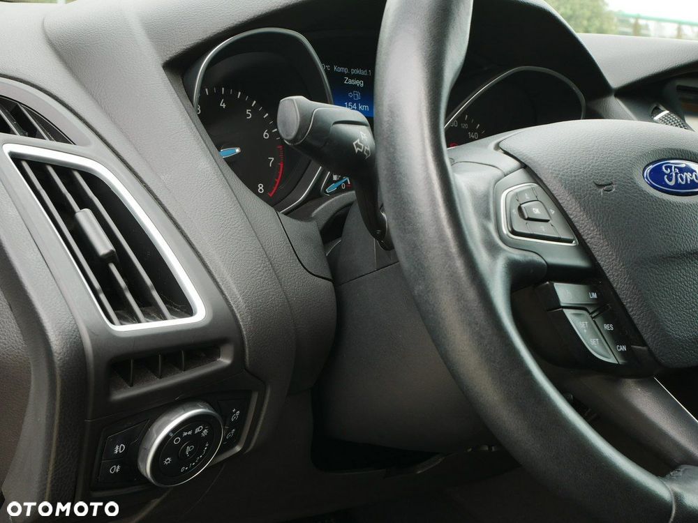Ford Focus Turnier 1.0 EcoBoost Start-Stopp-System TITANIUM - 15
