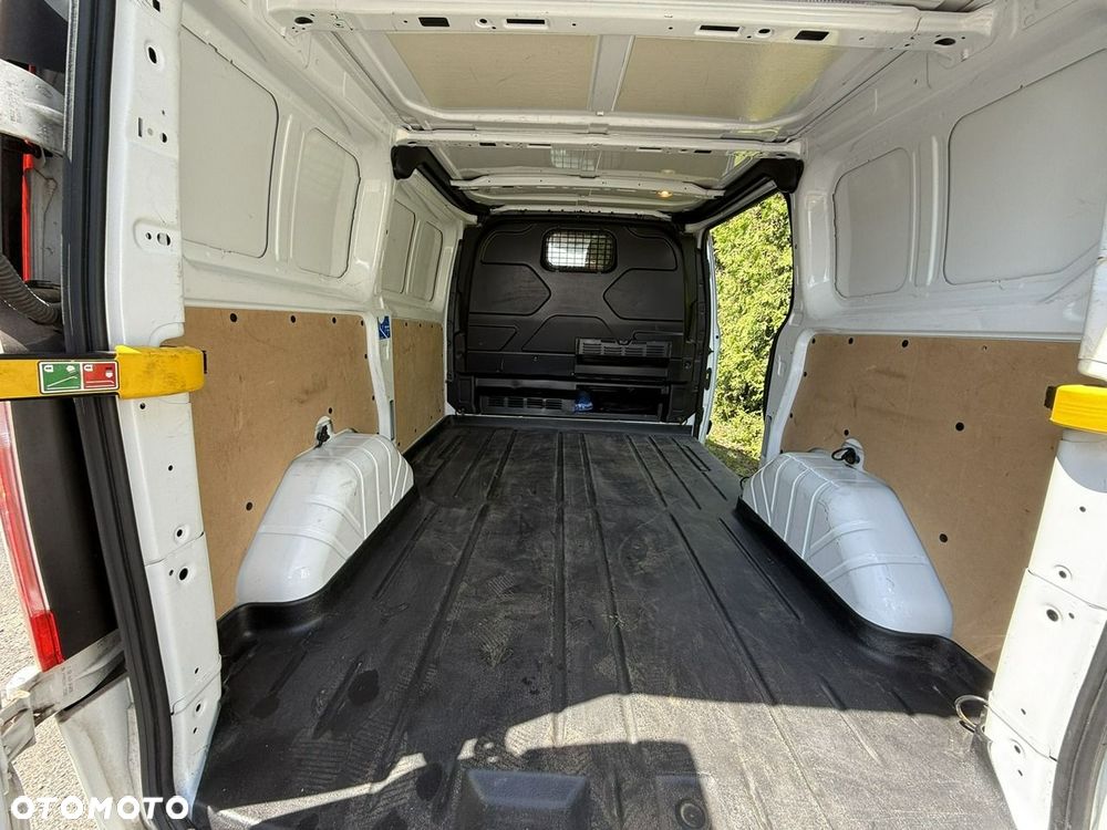 Ford Transit Custom - 5