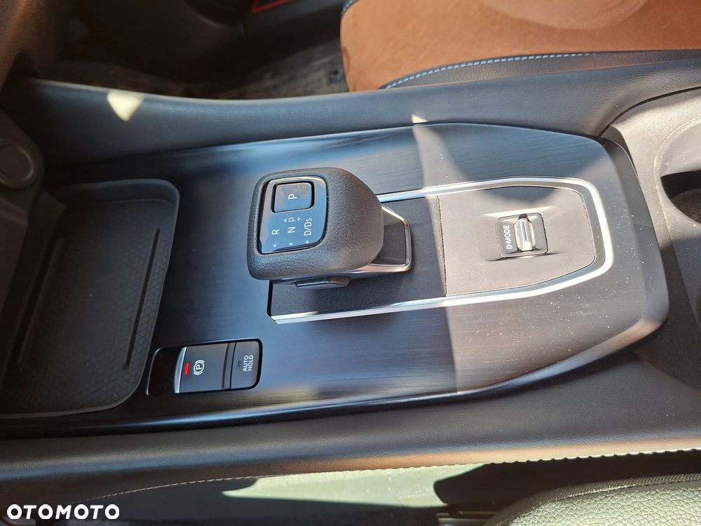 Nissan Qashqai 1.3 DIG-T MHEV Xtronic N-Connecta - 17