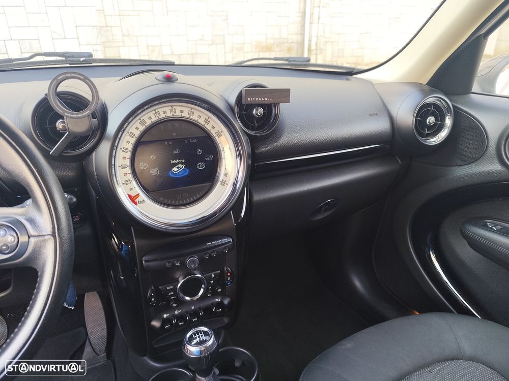 MINI Countryman One D - 8