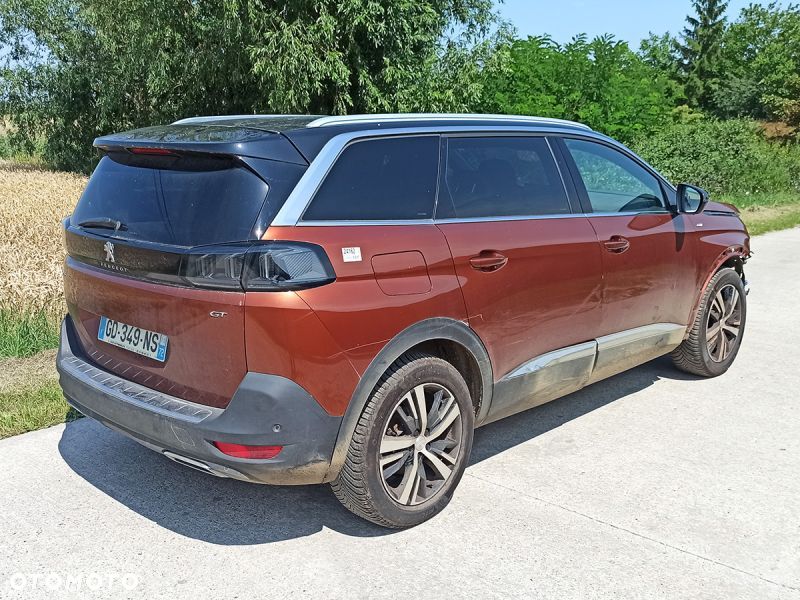 Peugeot 5008 - 3