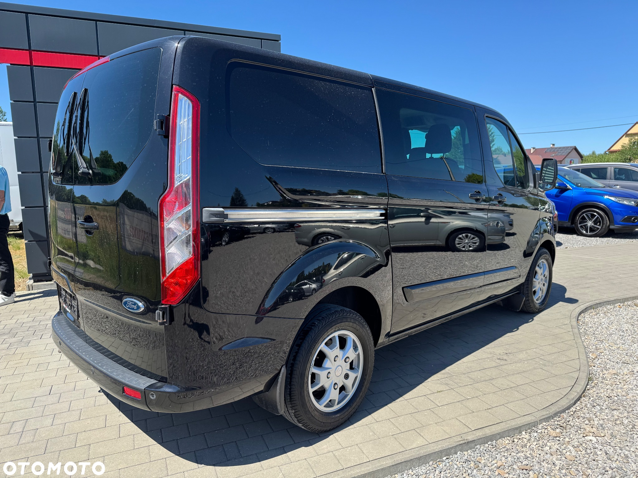 Ford Transit Custom - 11