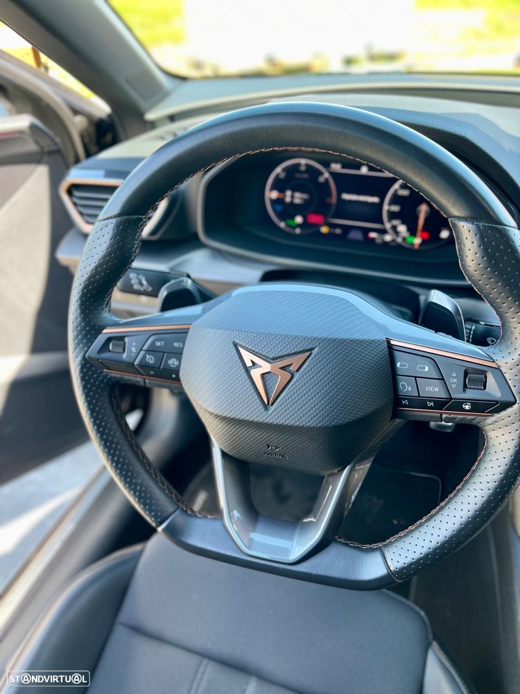 Cupra Leon Sportstourer 1.4 e-Hybrid (180 kW System) VZ - 5