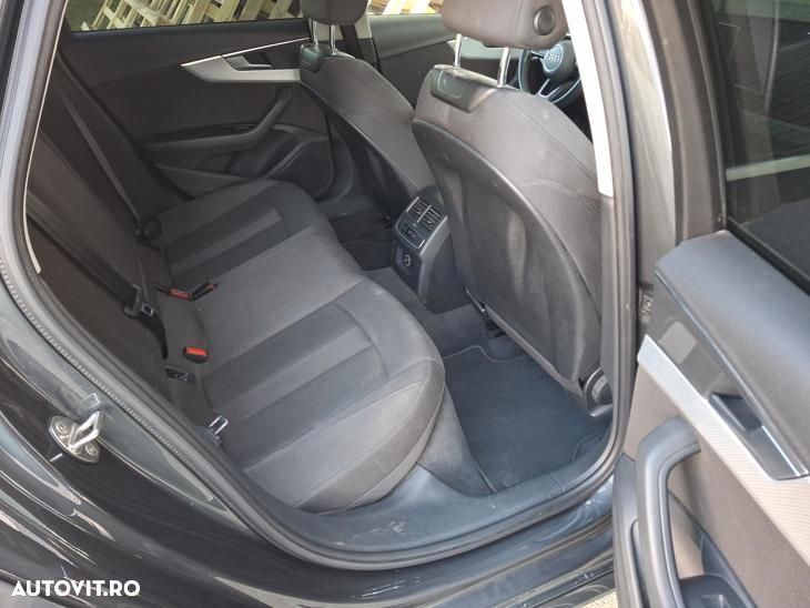 Audi A4 35 TFSI S tronic S line - 14