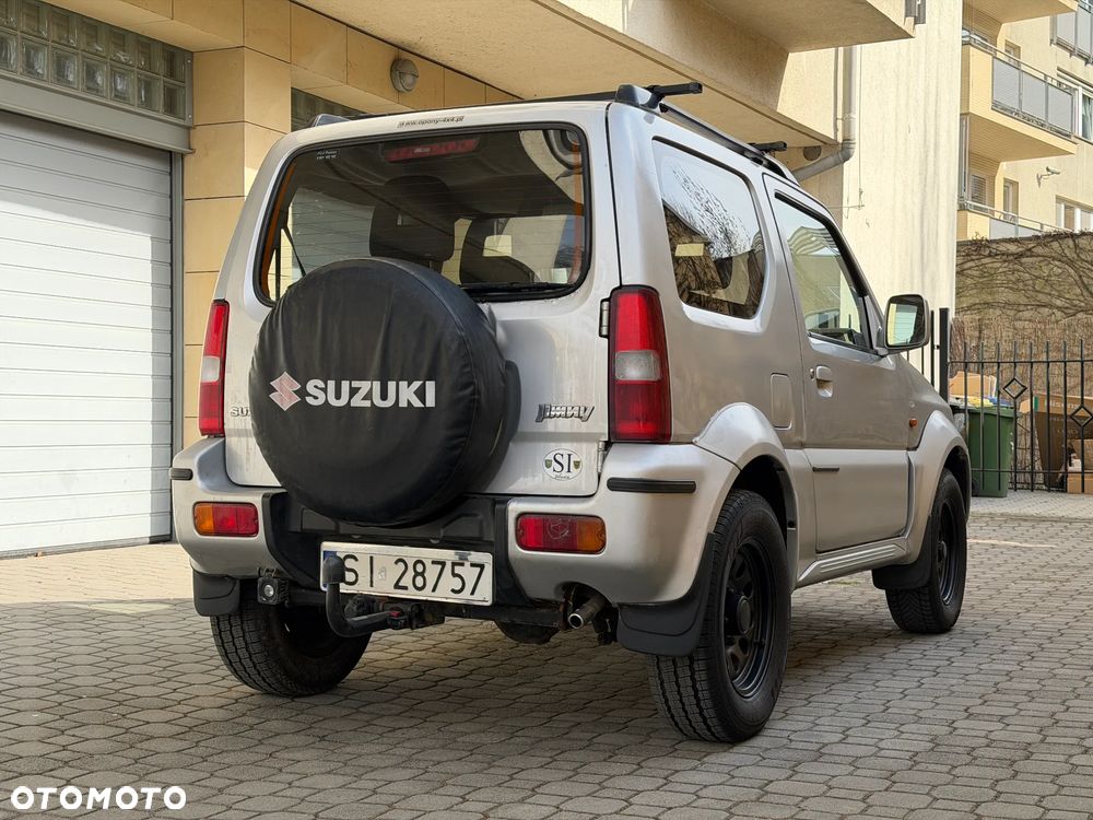 Suzuki Jimny 1.3 - 5