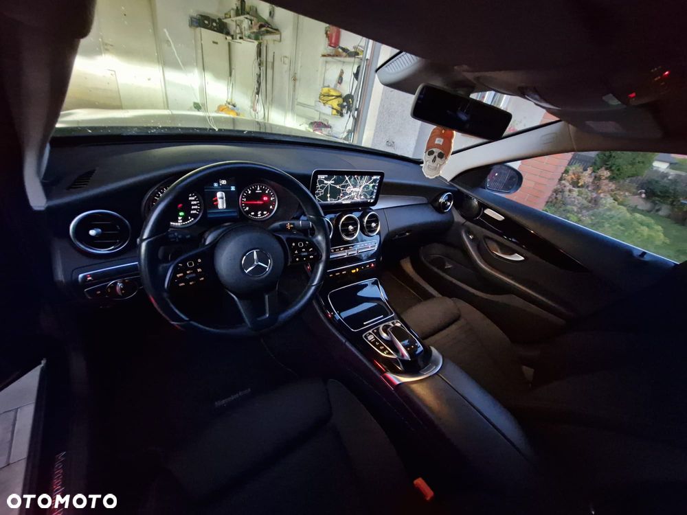 Mercedes-Benz Klasa C 200 d 9G-TRONIC - 6