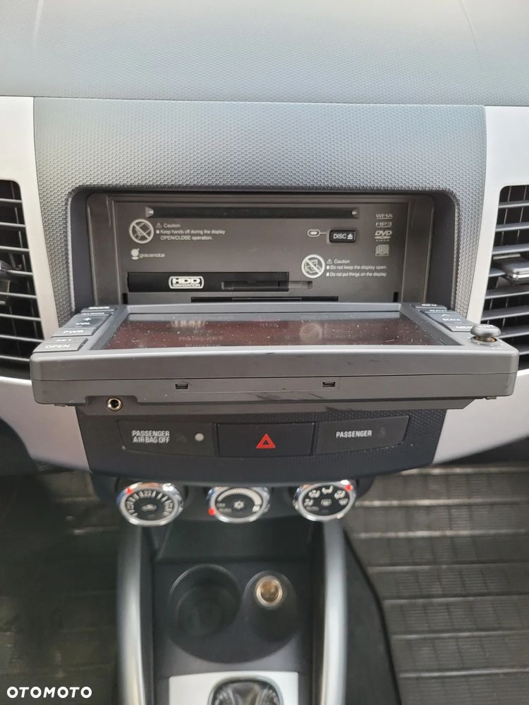 Peugeot 4007 2.2HDi Premium - 12