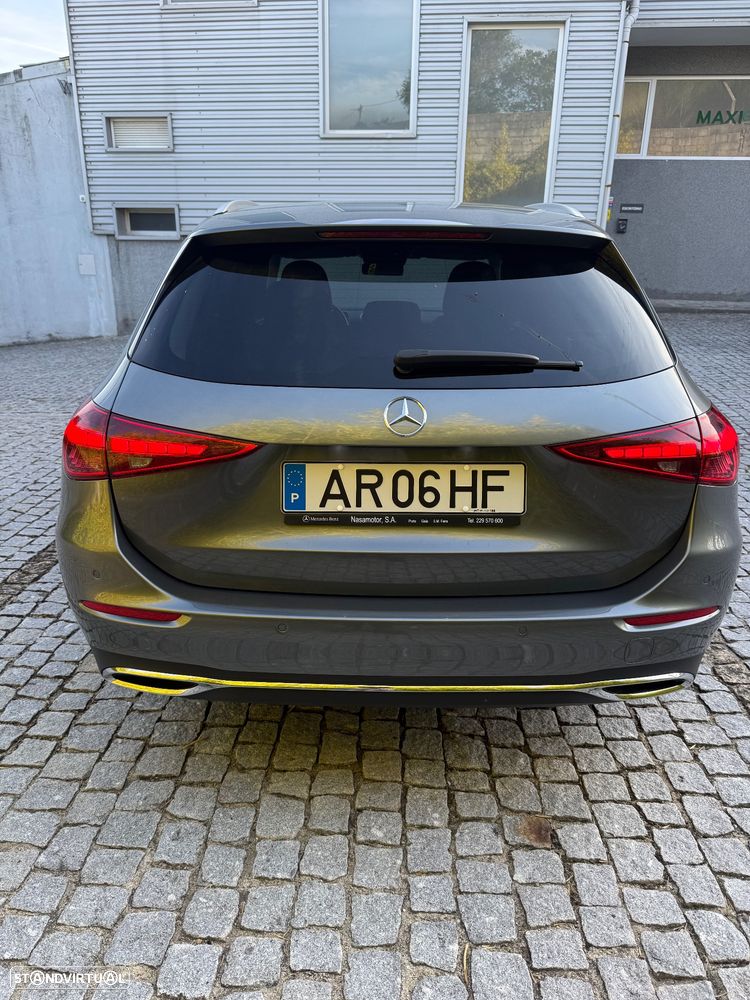 Mercedes-Benz C 220 2022 photo 4