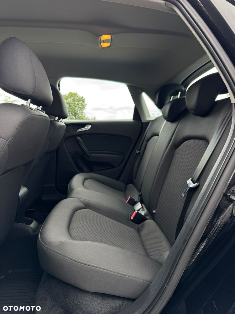 Audi A1 Sportback 1.6 TDI Attraction - 17