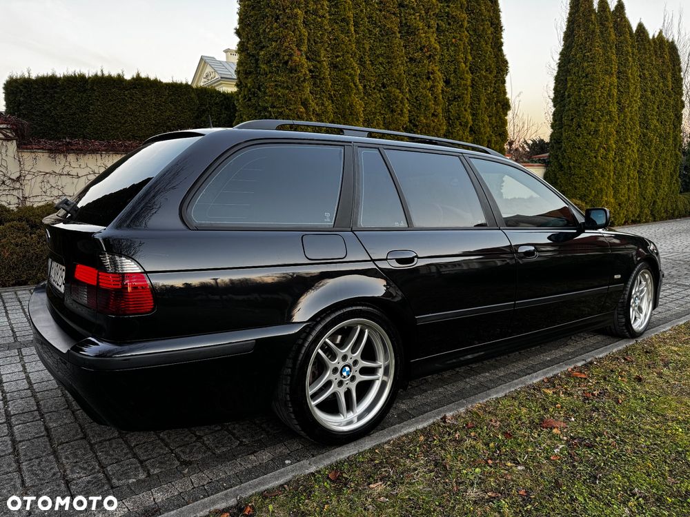 BMW Seria 5 530d Touring Edition Sport - 9