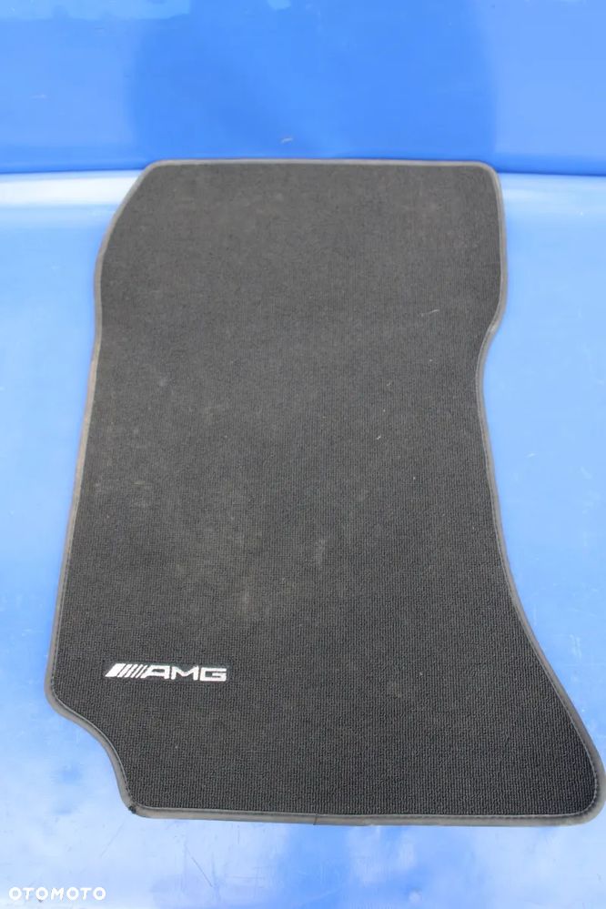 Komplet oryginalnych dywaników AMG OE Mercedes CLS W218 C218 A2126803748 UK - 8