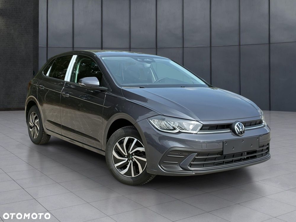 Volkswagen Polo - 8