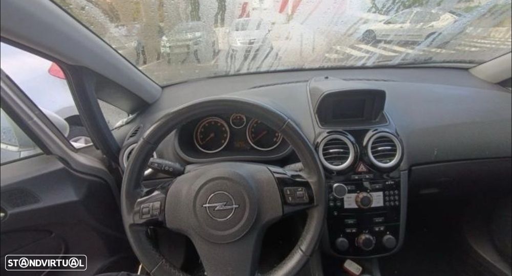 Opel Corsa 1.2 Enjoy - 5