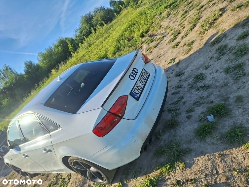 Audi A4 Limousine 2.0 TDI - 5