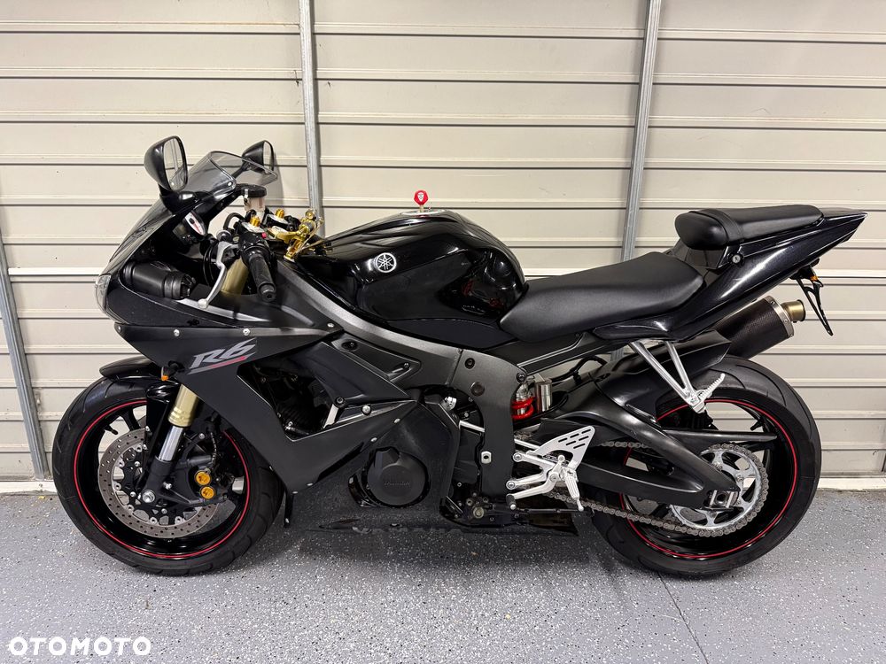 Yamaha R6 - 16
