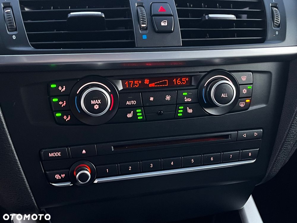 BMW X3 xDrive20d - 24