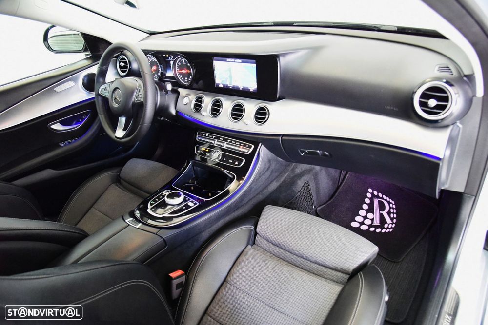 Mercedes-Benz E 220 d Avantgarde - 32