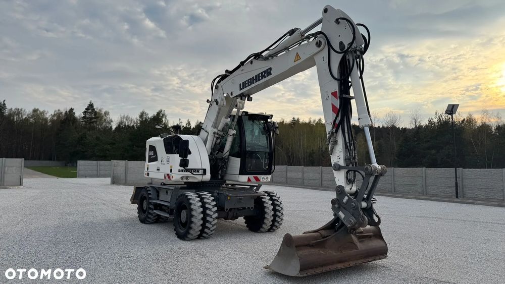 Liebherr 918 compact - 5