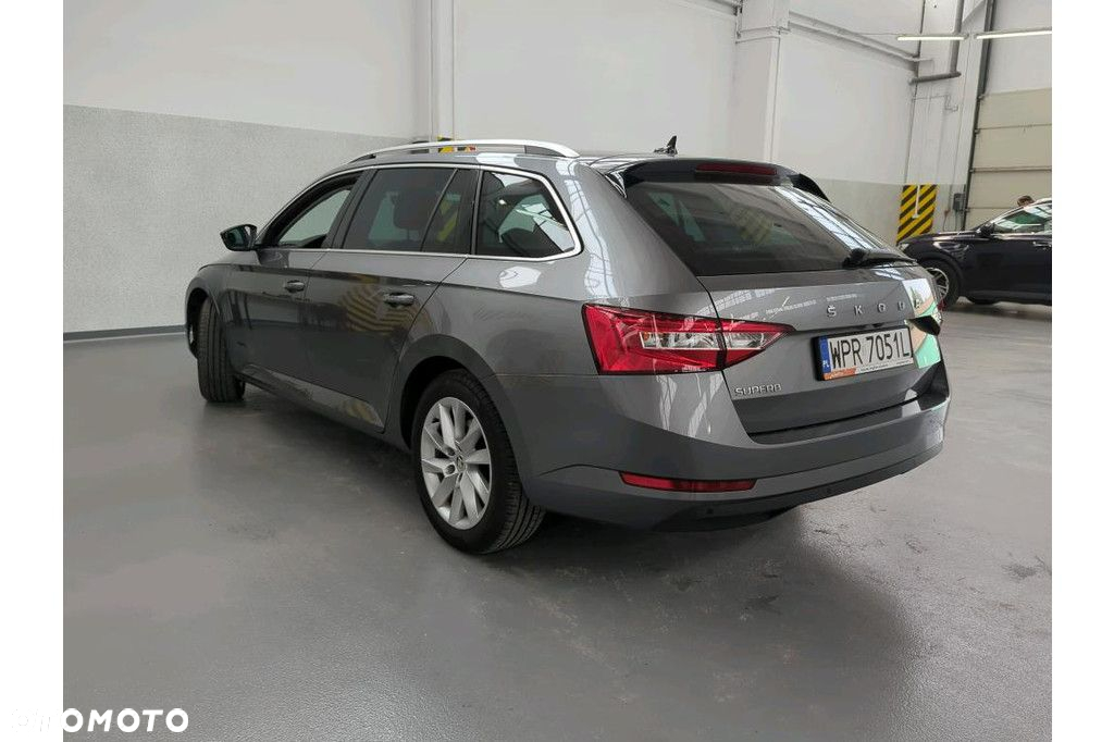 Skoda Superb - 2