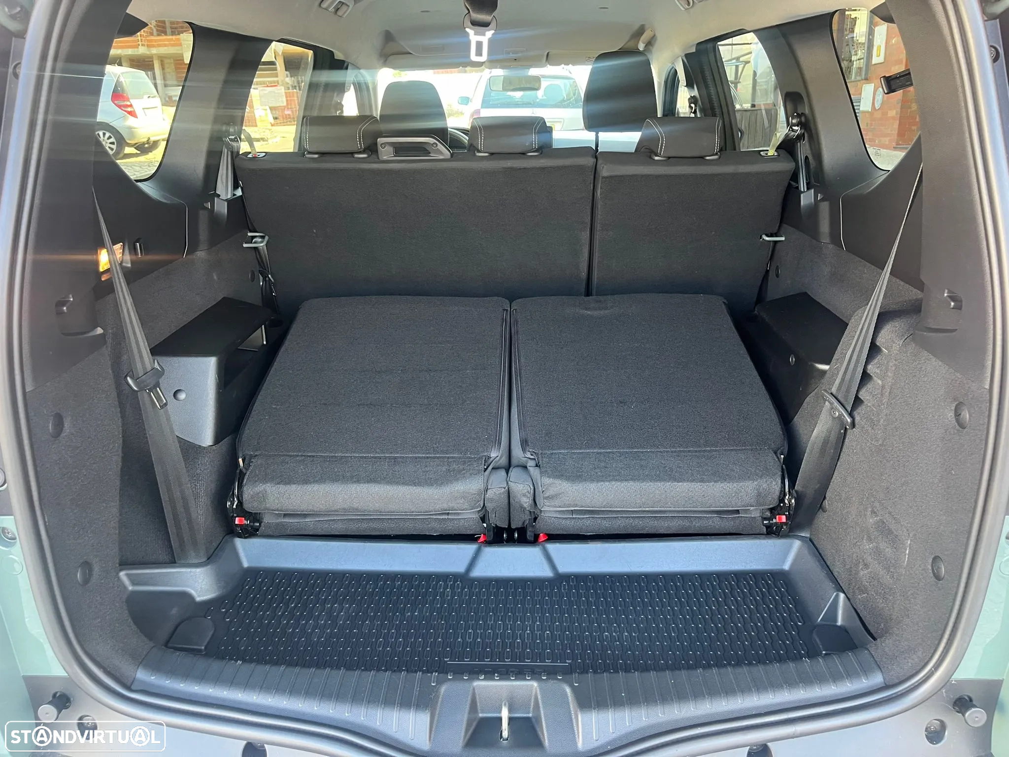 Dacia Jogger 1.0 ECO-G Extreme 7L Bi-Fuel - 12