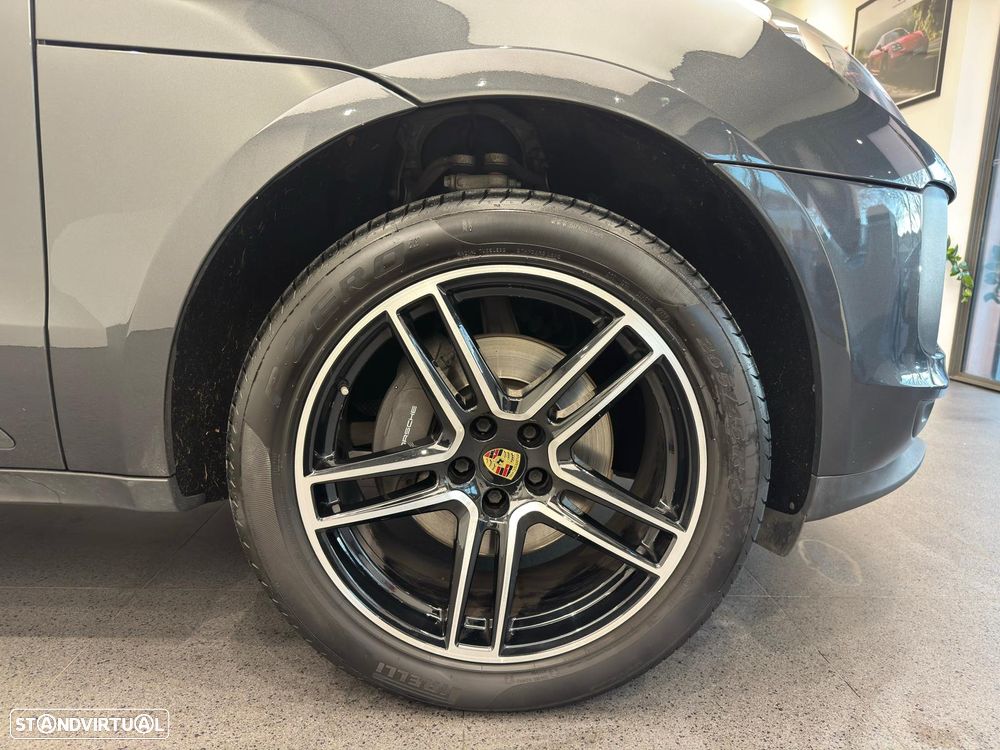 Porsche Macan - 16