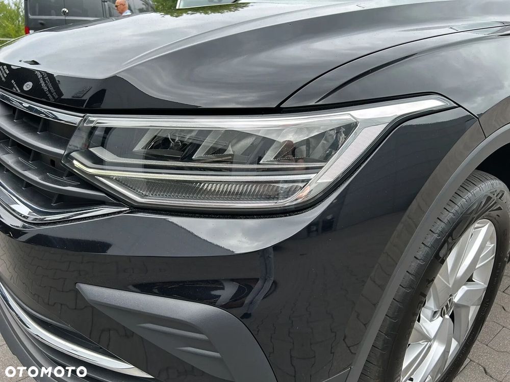 Volkswagen Tiguan 2.0 TSI 4Mot Life DSG - 40
