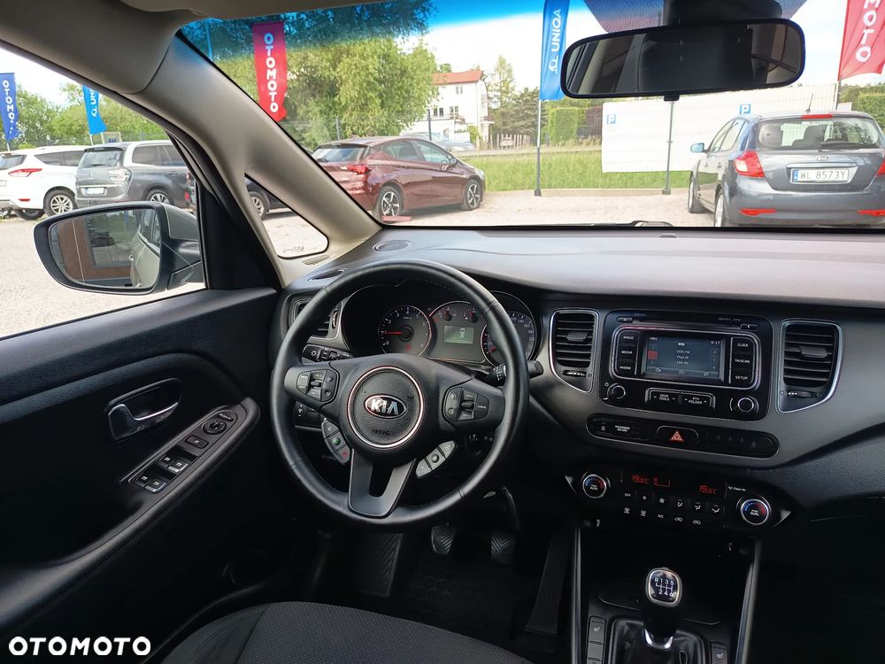 Kia Carens 1.6 GDI Dream-Team Edition - 21